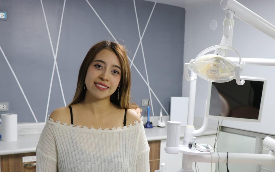 Licenciada ULASALLE: Karolina Mendoza